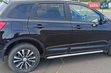 Позашляховик / Кросовер Nissan Qashqai 2008 в 