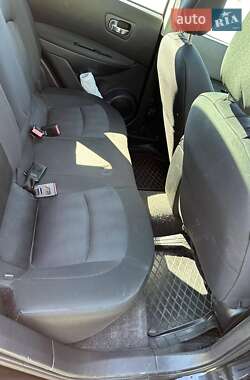 Внедорожник / Кроссовер Nissan Qashqai 2011 в 