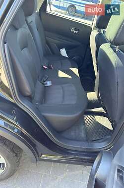 Внедорожник / Кроссовер Nissan Qashqai 2011 в 