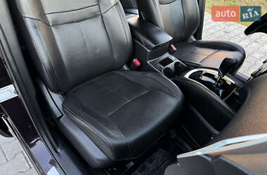 Позашляховик / Кросовер Nissan Qashqai 2015 в 