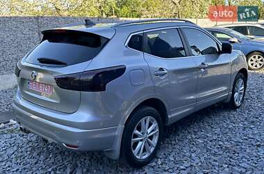 Позашляховик / Кросовер Nissan Qashqai 2014 в 