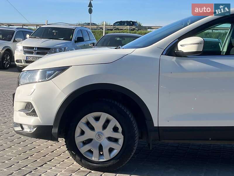 Внедорожник / Кроссовер Nissan Qashqai 2018 в Львове