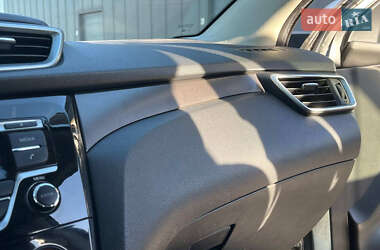 Внедорожник / Кроссовер Nissan Qashqai 2018 в 