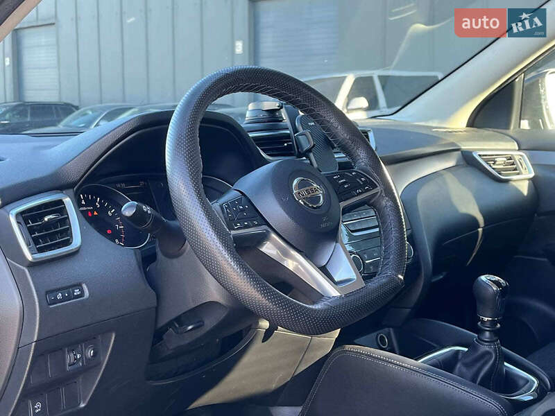 Внедорожник / Кроссовер Nissan Qashqai 2018 в Львове