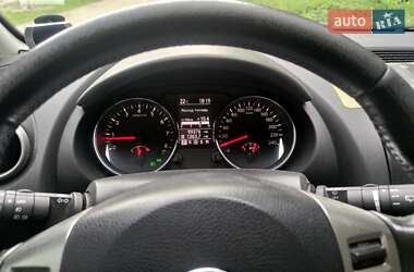 Внедорожник / Кроссовер Nissan Qashqai 2011 в 
