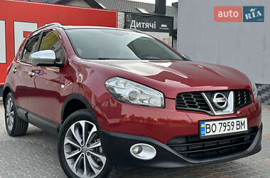 Внедорожник / Кроссовер Nissan Qashqai 2010 в 