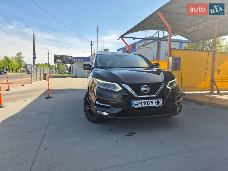 Позашляховик / Кросовер Nissan Qashqai 2019 в 