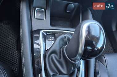 Позашляховик / Кросовер Nissan Qashqai 2019 в 