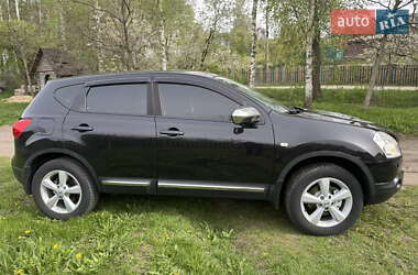Позашляховик / Кросовер Nissan Qashqai 2009 в 