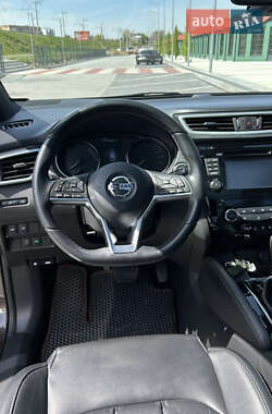Позашляховик / Кросовер Nissan Qashqai 2020 в 