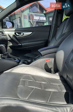 Позашляховик / Кросовер Nissan Qashqai 2020 в 