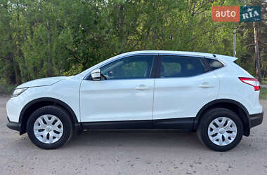 Позашляховик / Кросовер Nissan Qashqai 2018 в 