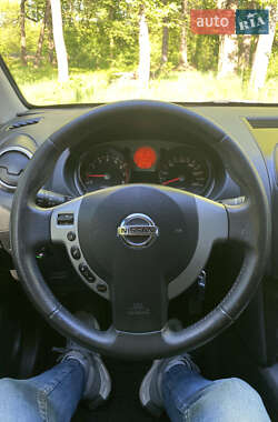 Внедорожник / Кроссовер Nissan Qashqai 2008 в 