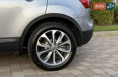 Внедорожник / Кроссовер Nissan Qashqai 2011 в 