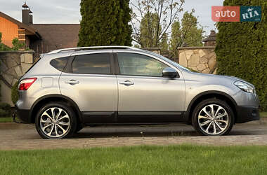 Внедорожник / Кроссовер Nissan Qashqai 2011 в 