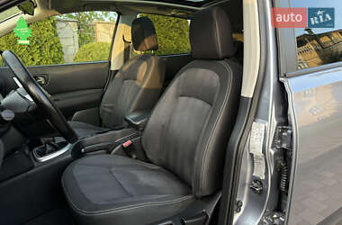 Внедорожник / Кроссовер Nissan Qashqai 2011 в 