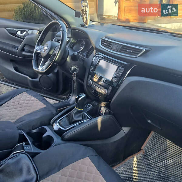 Внедорожник / Кроссовер Nissan Qashqai 2017 в Хмельницком фото 11 Внедорожник / Кроссовер Nissan Qashqai 2017 в Хмельницком