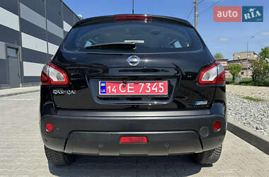 Внедорожник / Кроссовер Nissan Qashqai 2011 в 