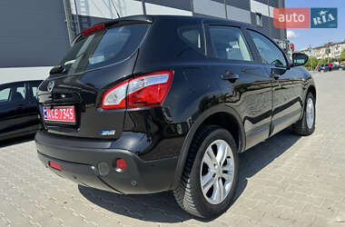 Внедорожник / Кроссовер Nissan Qashqai 2011 в 