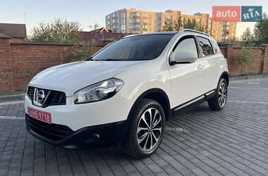 Позашляховик / Кросовер Nissan Qashqai 2012 в Луцьку