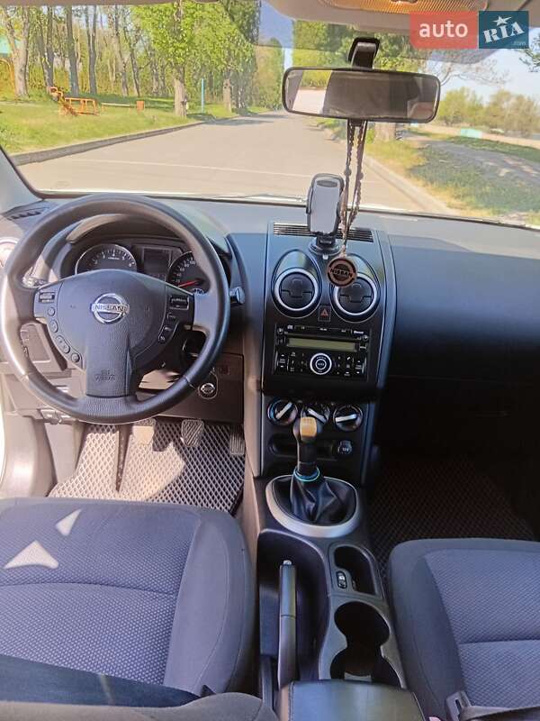Внедорожник / Кроссовер Nissan Qashqai 2011 в Верхнеднепровске