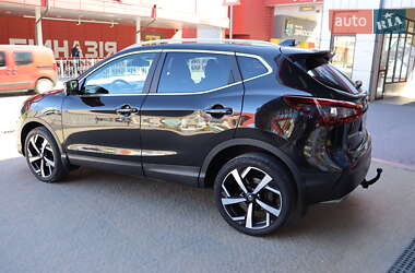 Внедорожник / Кроссовер Nissan Qashqai 2020 в 