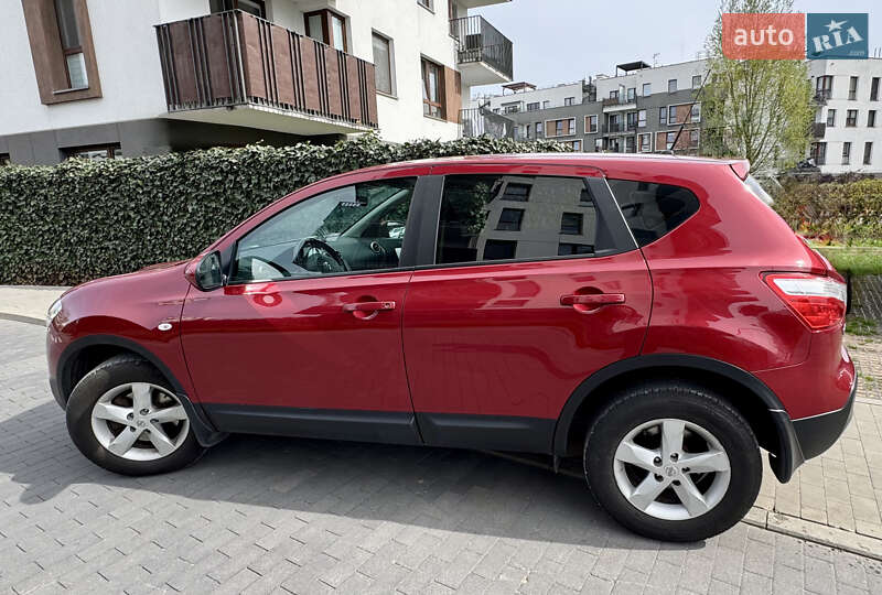 Позашляховик / Кросовер Nissan Qashqai 2013 в Києві