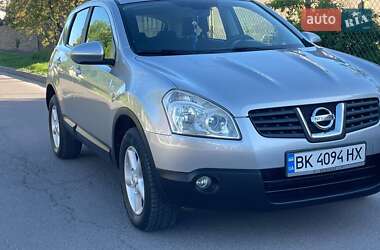 Внедорожник / Кроссовер Nissan Qashqai 2007 в 