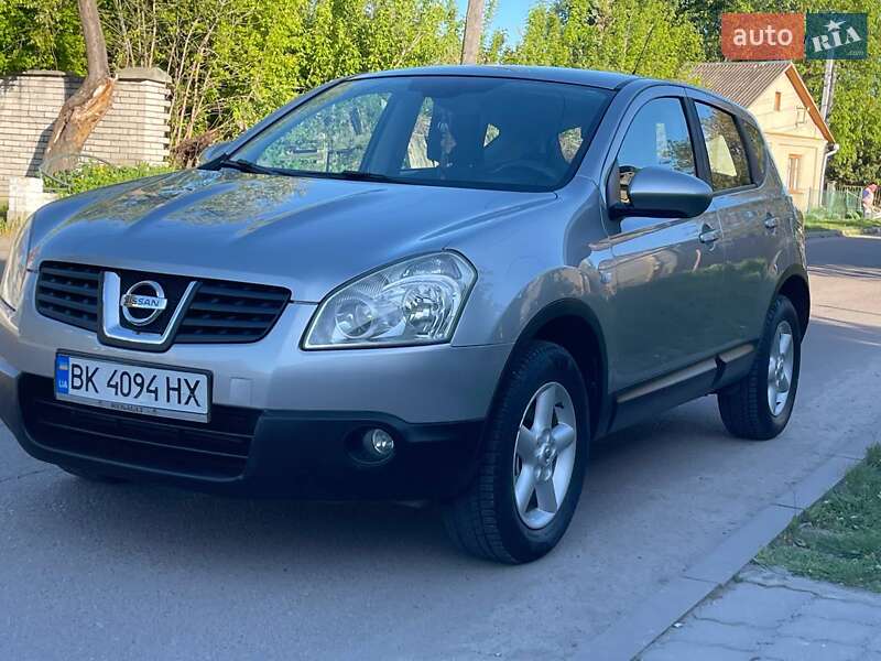 Внедорожник / Кроссовер Nissan Qashqai 2007 в 