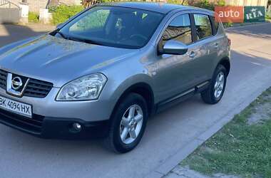 Внедорожник / Кроссовер Nissan Qashqai 2007 в 