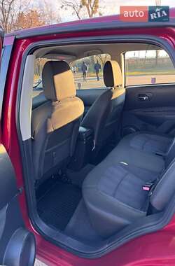 Внедорожник / Кроссовер Nissan Qashqai 2010 в 
