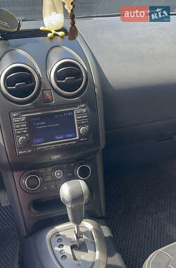 Позашляховик / Кросовер Nissan Qashqai 2014 в 