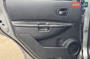Внедорожник / Кроссовер Nissan Qashqai 2011 в 