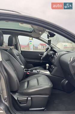 Внедорожник / Кроссовер Nissan Qashqai 2011 в 