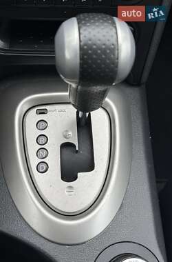 Внедорожник / Кроссовер Nissan Qashqai 2011 в 
