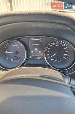 Внедорожник / Кроссовер Nissan Qashqai 2014 в 