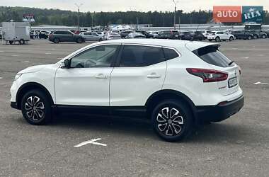 Внедорожник / Кроссовер Nissan Qashqai 2018 в 