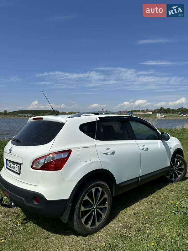 Внедорожник / Кроссовер Nissan Qashqai 2012 в Луцке