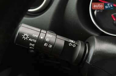 Позашляховик / Кросовер Nissan Qashqai 2012 в 