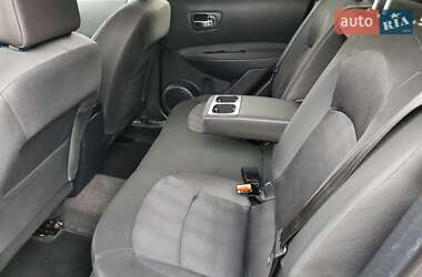 Позашляховик / Кросовер Nissan Qashqai 2012 в 