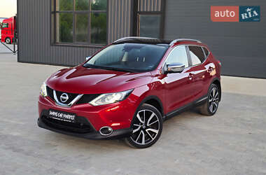 Внедорожник / Кроссовер Nissan Qashqai 2016 в Дубно