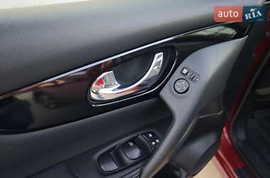 Внедорожник / Кроссовер Nissan Qashqai 2016 в 