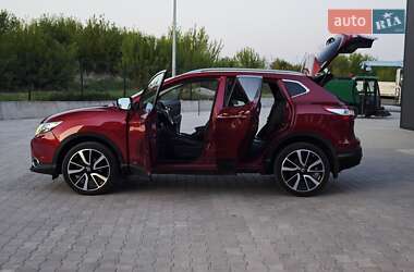 Внедорожник / Кроссовер Nissan Qashqai 2016 в 