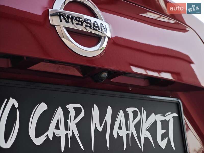 Позашляховик / Кросовер Nissan Qashqai 2016 в Дубні