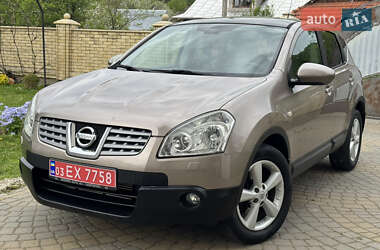 Позашляховик / Кросовер Nissan Qashqai 2010 в Коломиї