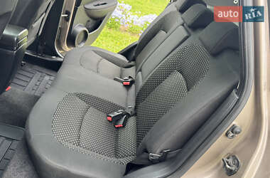 Позашляховик / Кросовер Nissan Qashqai 2010 в 