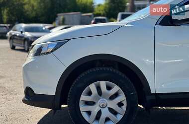 Внедорожник / Кроссовер Nissan Qashqai 2017 в 