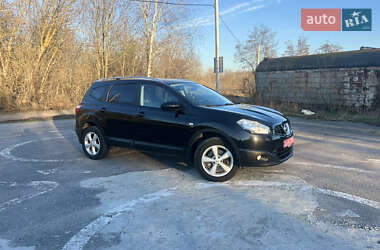 Внедорожник / Кроссовер Nissan Qashqai 2010 в 