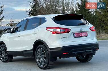 Позашляховик / Кросовер Nissan Qashqai 2015 в 