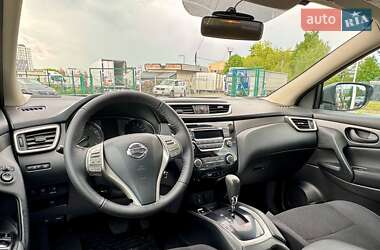 Позашляховик / Кросовер Nissan Qashqai 2014 в 